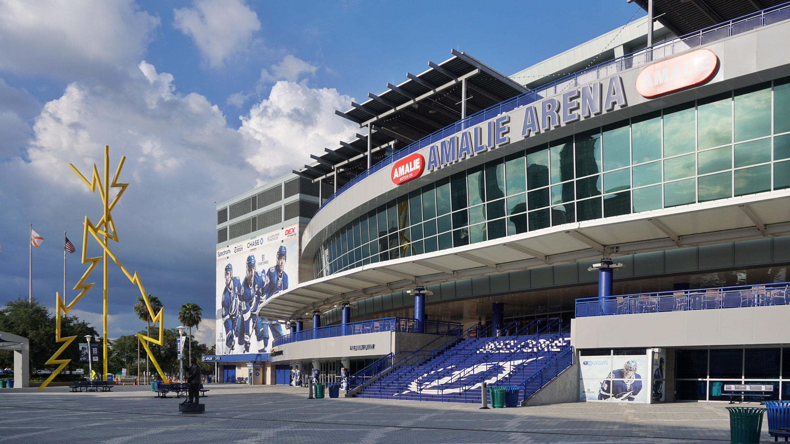 Amalie Arena - Tampa Sports Venue